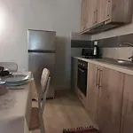 Helen's Little Σπίτι διακοπών Valanio